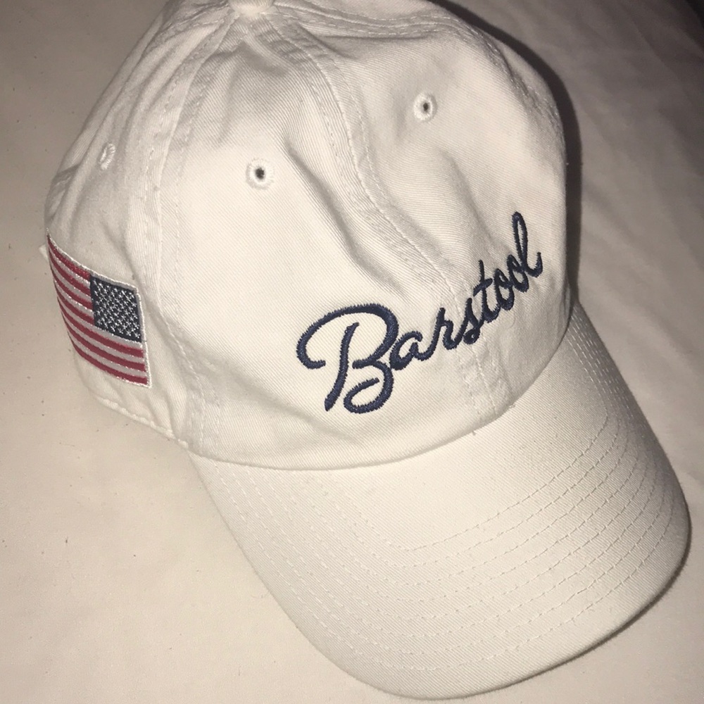 Barstool Hat